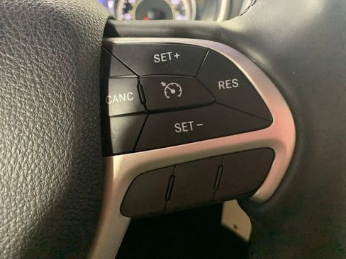 Used 2014 Jeep Cherokee Trailhawk w/ Leather Interior Group AWD/4WD image 26