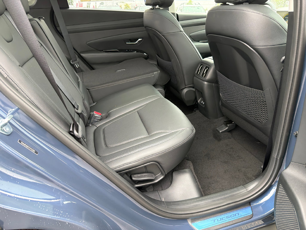 New 2026 Hyundai Tucson Limited FWD image 15