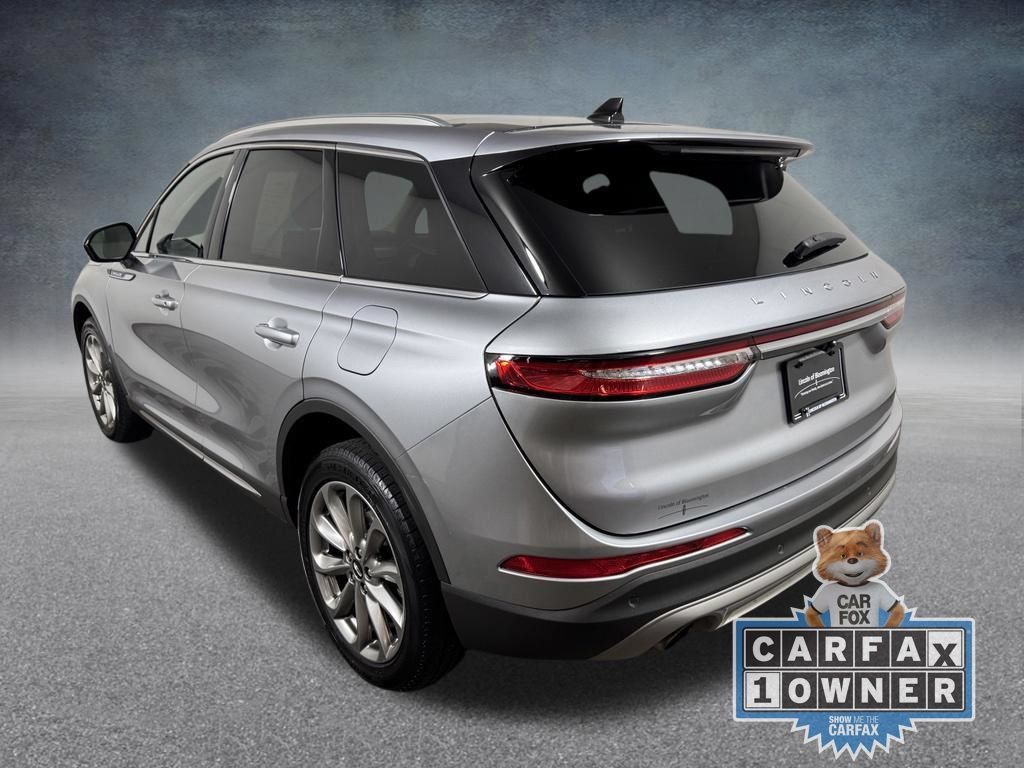 Used 2022 Lincoln Corsair AWD w/ Premium Package image 4
