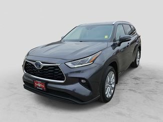 Used 2021 Toyota Highlander Limited video 1