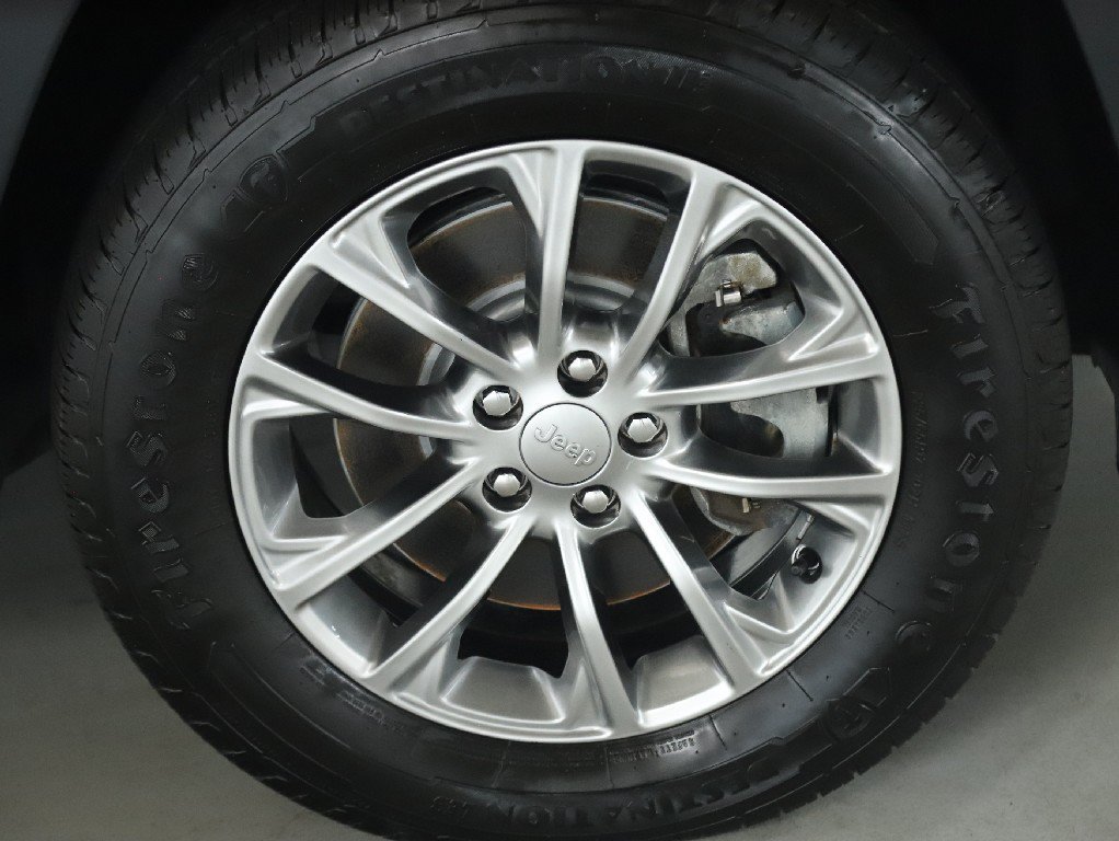Used 2021 Jeep Cherokee Latitude Lux AWD/4WD image 10