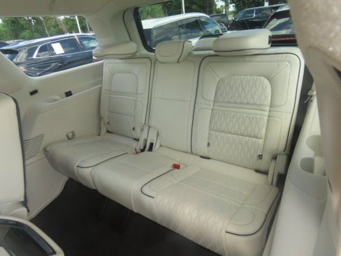 Used 2020 Lincoln Navigator Black Label AWD/4WD image 21