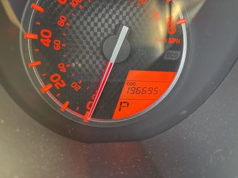 Used 2011 Toyota 4Runner SR5 w/ Convenience Pkg image 5