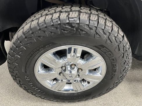 Used 2012 Ford F150 XLT w/ XLT Chrome Pkg image 13