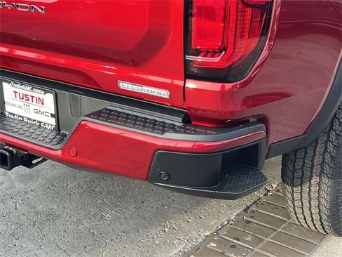 New 2026 GMC Canyon Elevation image 29