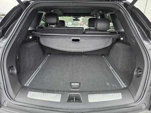 Certified 2025 Cadillac XT5 Premium Luxury image 12