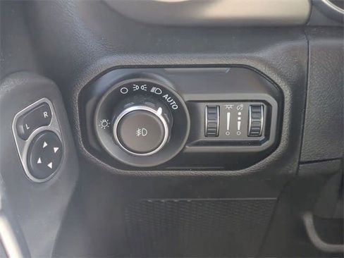 Used 2019 Jeep Wrangler Unlimited Sport S image 15