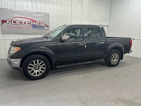 Used 2013 Nissan Frontier SL image 7