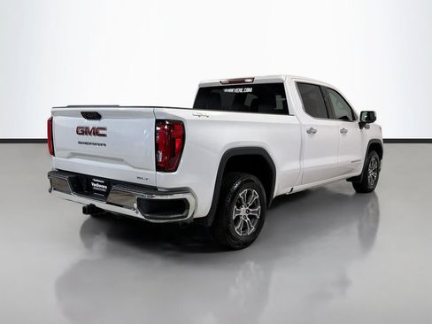 Used 2023 GMC Sierra 1500 SLT AWD/4WD image 9