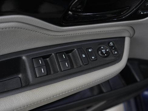Used 2019 Honda Odyssey Touring image 23