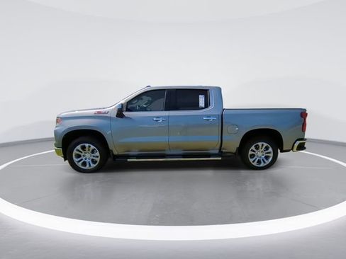 Used 2025 Chevrolet Silverado 1500 LTZ w/ LTZ Premium Package AWD/4WD image 5