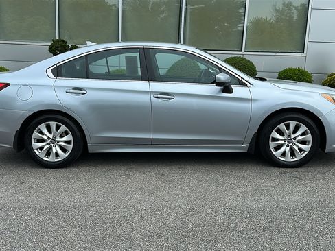 Used 2017 Subaru Legacy 2.5i Premium w/ Popular Package #1 AWD/4WD image 28