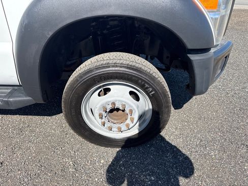 Used 2014 Ford F450 XL image 14