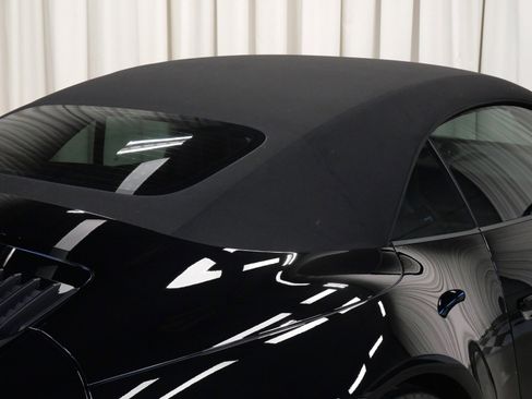 Used 2024 Porsche 911 Carrera S RWD image 17