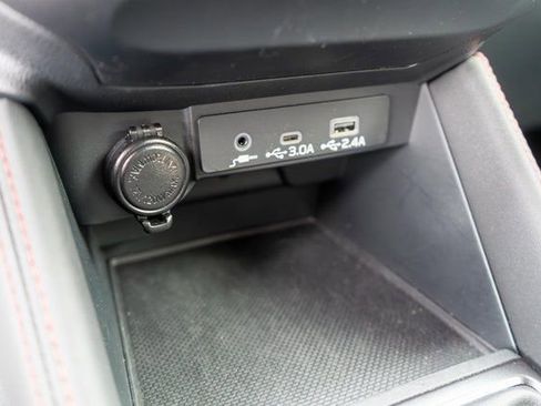 Used 2025 Subaru WRX Premium image 32