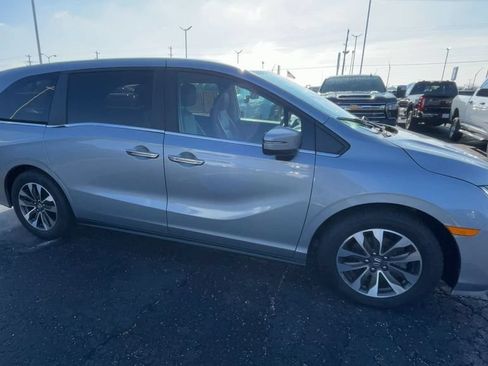 Used 2022 Honda Odyssey EX-L image 3