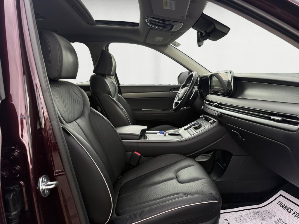 Certified 2024 Hyundai Palisade SEL w/ Premium Package AWD/4WD image 16