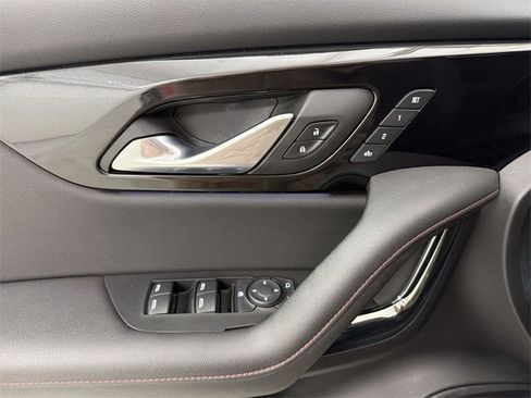 Certified 2023 Chevrolet Blazer RS w/ Driver Confidence II Package image 24