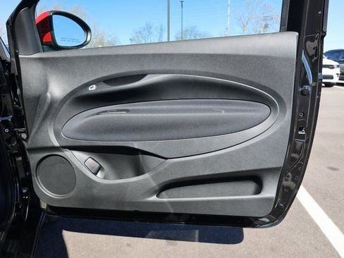 New 2024 FIAT 500 e (RED) image 17