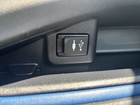 Used 2013 Toyota Prius C Two image 22