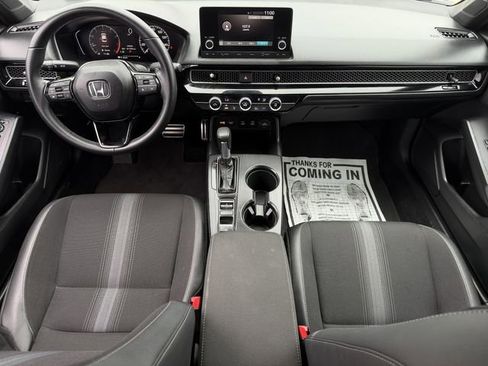 Used 2025 Honda Civic Sport image 11
