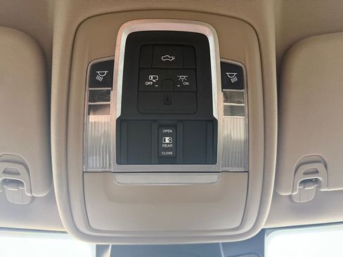 Used 2021 RAM 1500 Laramie image 40