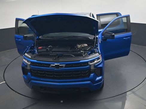 Used 2022 Chevrolet Silverado 1500 RST AWD/4WD image 45