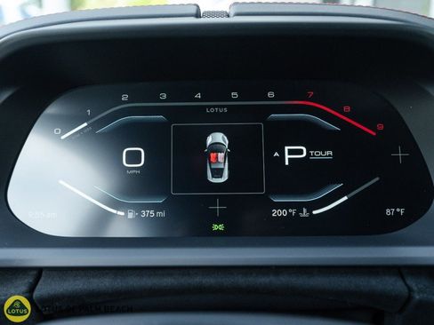 Used 2025 Lotus Emira image 9