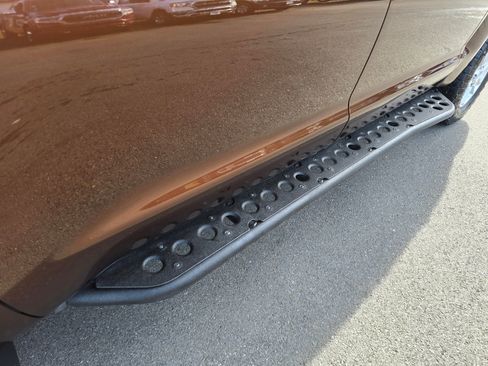 Used 2014 Toyota Tundra Platinum image 12