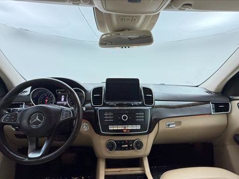 Used 2017 Mercedes-Benz GLS 450 4MATIC image 24