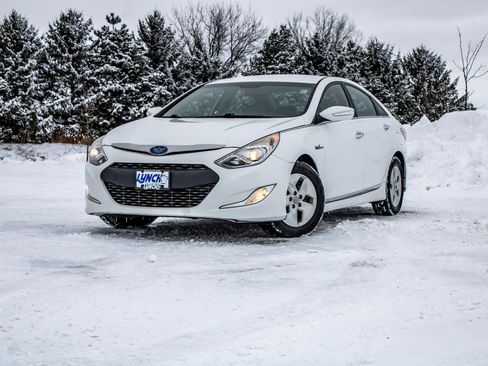 Used 2012 Hyundai Sonata Hybrid image 39