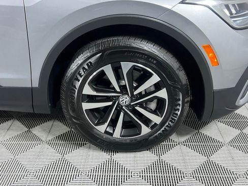 Used 2024 Volkswagen Tiguan S image 13