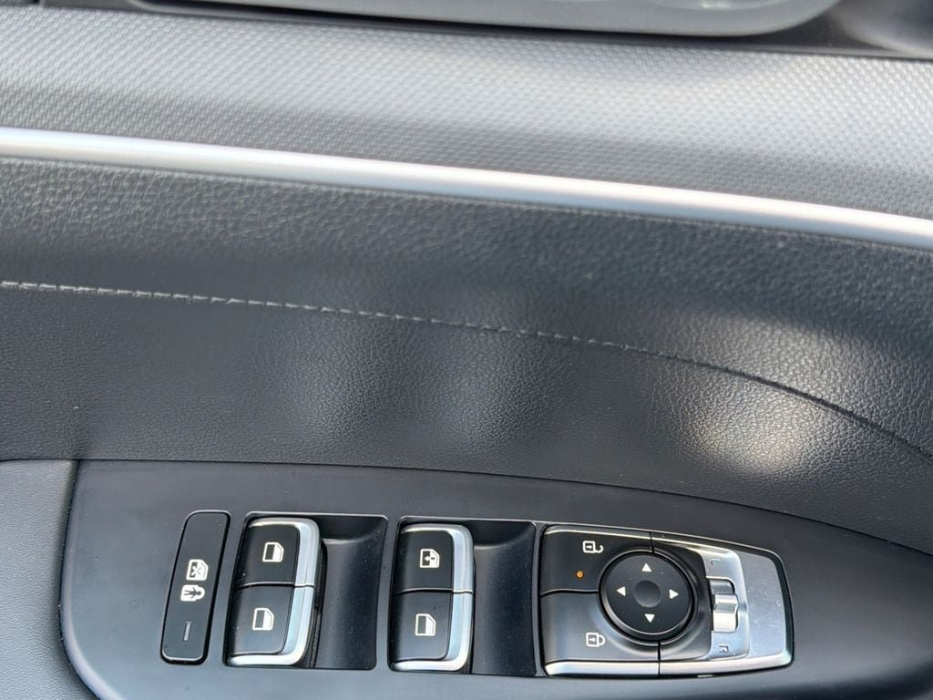 Used 2025 Kia K5 LXS FWD image 16