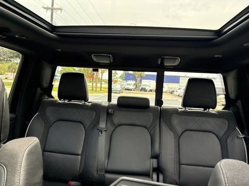 Used 2025 RAM 1500 Limited AWD/4WD image 38