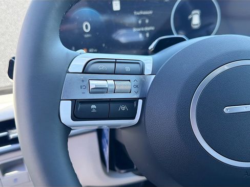 New 2026 Hyundai Tucson Limited image 36