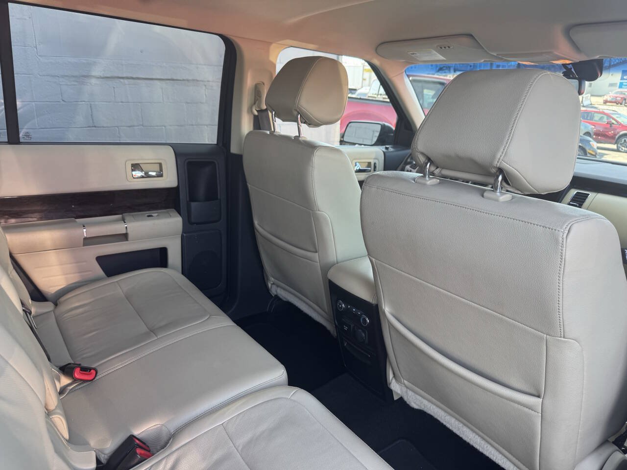 Used 2016 Ford Flex Limited AWD/4WD image 25