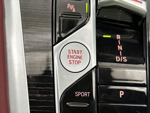 Used 2025 BMW X6 xDrive40i image 22