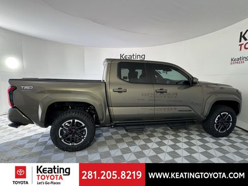 New 2026 Toyota Tacoma TRD Sport image 4