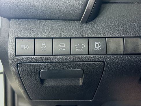 Used 2020 Toyota Camry XSE FWD image 25