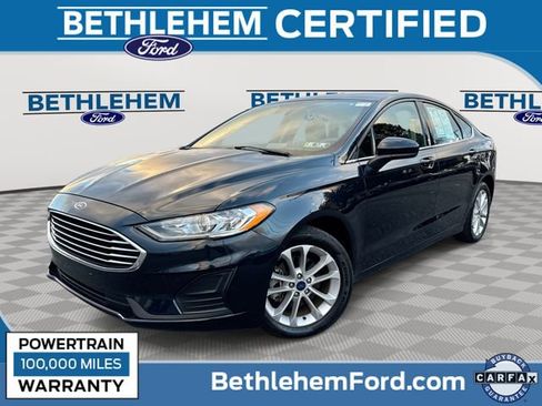 Used 2020 Ford Fusion SE image 1