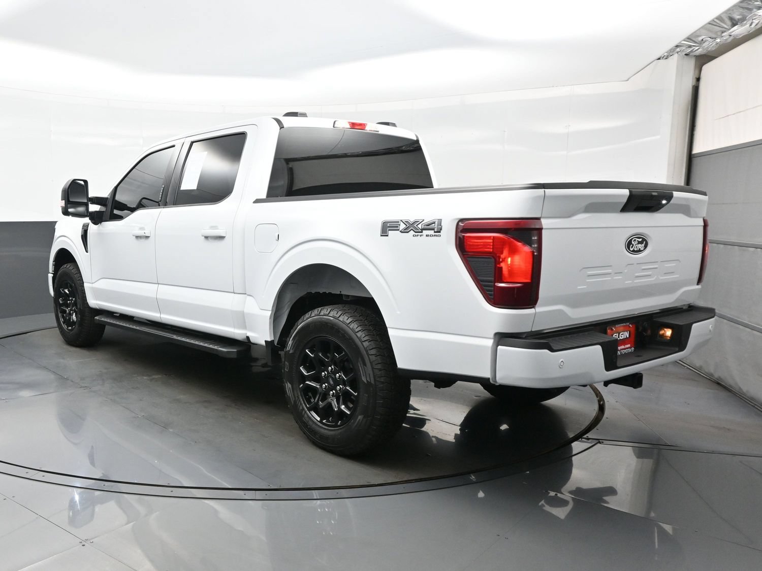 Used 2024 Ford F150 XLT w/ FX4 Off-Road Package AWD/4WD image 4