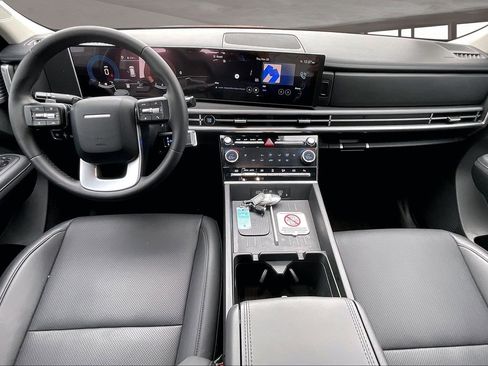 New 2025 Hyundai Santa Fe XRT image 5