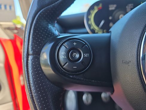 Used 2021 MINI Cooper S w/ 6.5" Touchscreen Package image 25