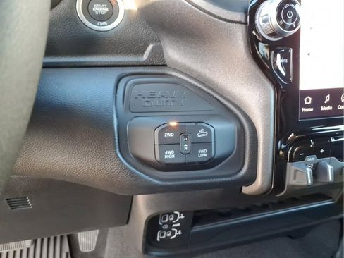 New 2026 RAM 2500 Tradesman AWD/4WD image 14