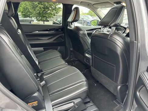 Certified 2025 INFINITI QX60 Pure AWD/4WD image 35