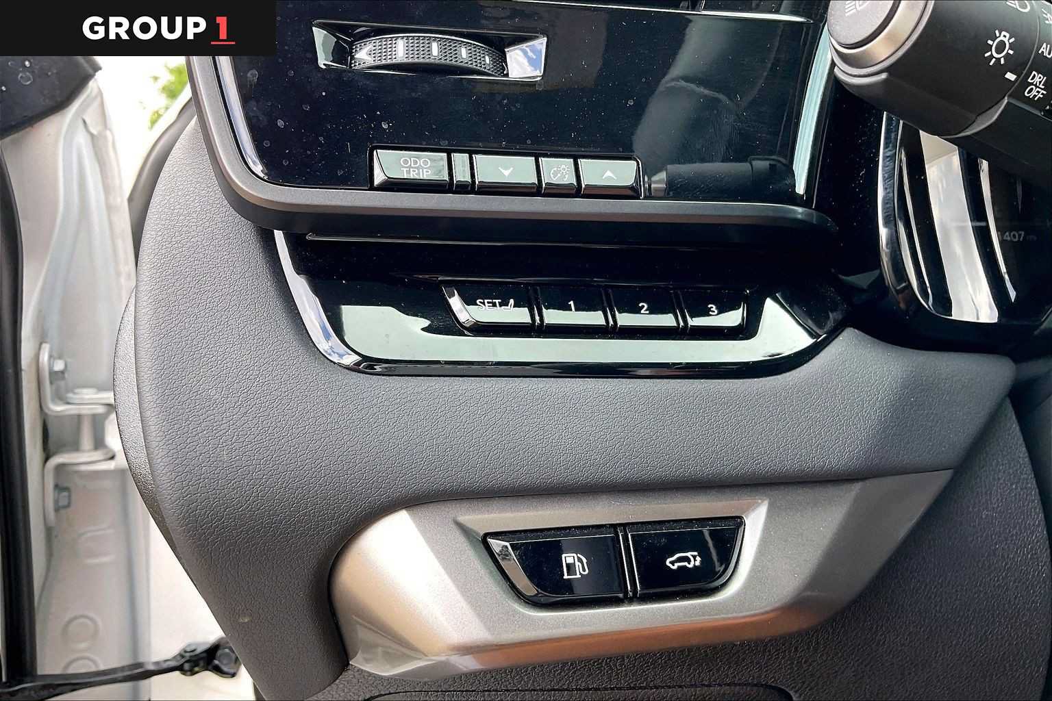 Used 2025 Lexus RX 350 Premium Plus w/ Convenience Package FWD image 33