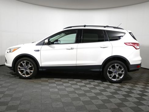 Used 2013 Ford Escape SEL AWD/4WD image 2