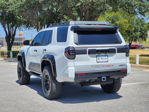 Used 2025 Toyota 4Runner TRD Pro AWD/4WD image 4