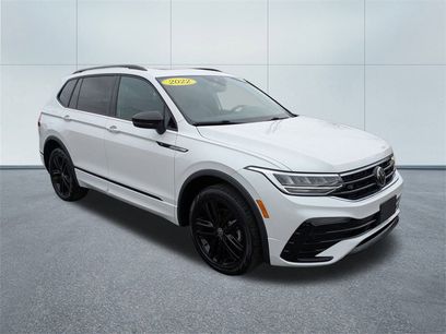 Used 2022 Volkswagen Tiguan SE R-Line