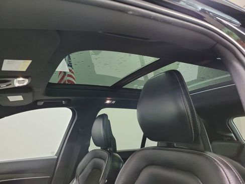 Used 2018 Volvo XC90 T6 R-Design w/ Convenience Package image 5